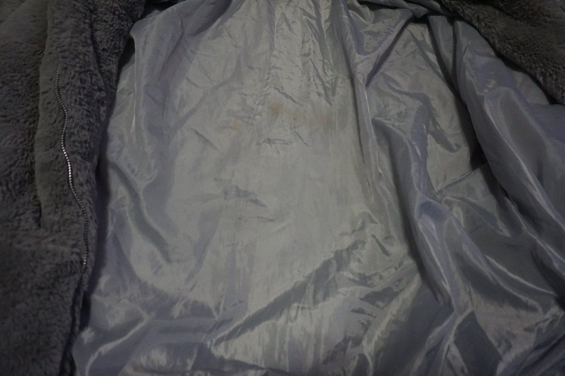 Vestes: Winter Kuscheljacke, Grau, ca. Grösse M – D'occasion à Zürich par einalemjena 7